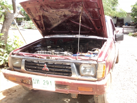 mitsubishi L 200 ไซโคน ปี 2537 ทะเบียนขาดเมื่อเดือน มีนายน ที่ผ่านมา เครื่องแน่นไม่มีควันสวน