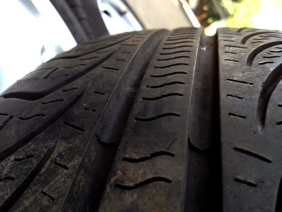 แม็กซ์ Benz แท้ วัสดุพิเศษ น้ำหนักเบา 7 นิ้ว ET33 ยางใหม่ปี 12-13 พีแรลลี่ Pirelli 205-60-16 ตจวส่งได้