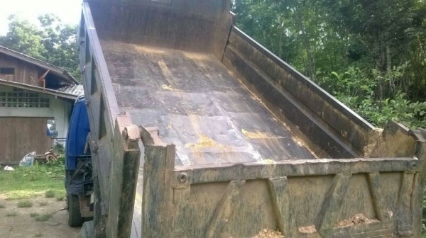 รถอีซูซู  6  ล้อดั้ม NPR59LU5  M-7103130   (115  แรงม้า ) ห้างแท้  สนใจติดต่อ  081-6079515