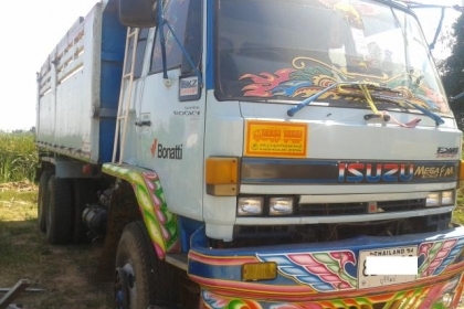 ขายนางฟ้า 210 วางเครื่อง 240 turbo 10ล้อ 2เพลา พร้อมใช้ โทร 088-4501277