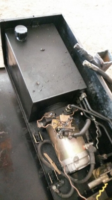 ลิฟท้ายใส่หกล้อกลาง