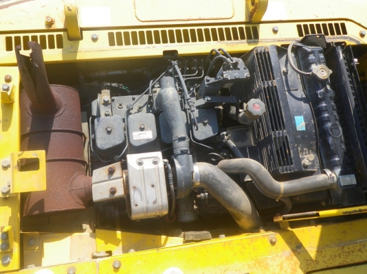 KOMATSU PC130-6E มือสองญี่ปุ่นแท้ๆ เลยครับ สนใจติดต่อ น๊อค 098-246-3778