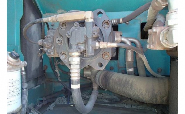 รถแบคโฮมือสอง KOBELCO SK200-8 สภาพรถเยี่ยม 090-268-2646