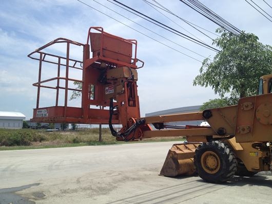 ขาย บูมลิฟย์ HITACHI HX220B ยกได้สูง22M สภาพสวยพ้อมใช้งาน ติดต่อ อำพล 090-9694506/080-3031241 ขาย บูมลิฟย์ HITACHI HX220B ยกได้สูง22M สภาพสวยพ้อมใช้งาน ติดต่อ อำพล 090-9694506/080-3031241