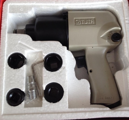 บล๊อกลม ยี่ห้อ TUTA บล๊อกลม ยี่ห้อ TUTA