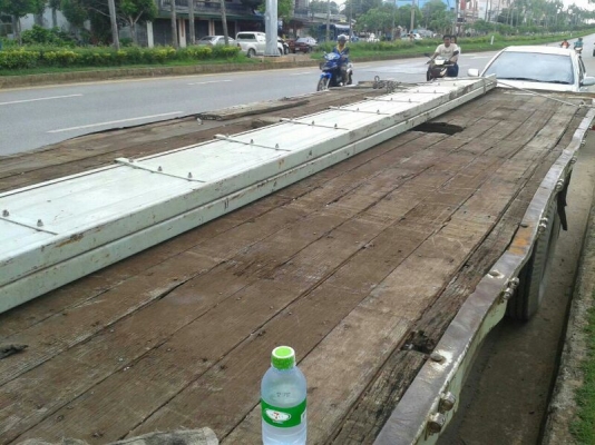 รถฮีโน่ 6 ล้อ FC2W 120 แรงม้า  ปี  39  สนใจติดต่อ  081-6079515