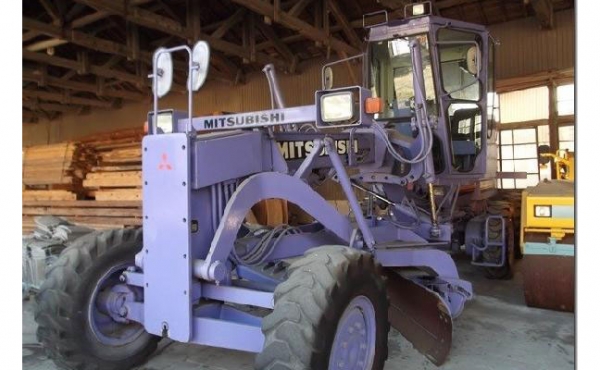 รถเกรดมือสอง MITSUBISHI MG230 สภาพรถเยี่ยม 090-268-2646