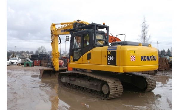 รถแบคโฮมือสอง Komatsu PC210-LC สภาพรถเยี่ยม 090-268-2646