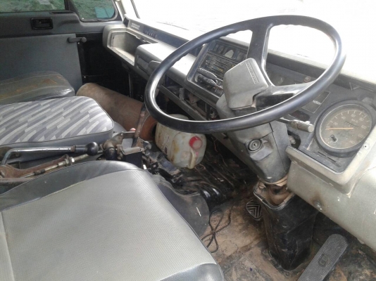 NISSAN UD CWA12M-2เพลา เครื่อง HO7C ทิฟฟี่ เพาเวอร์ 185แรงม้า NISSAN UD CWA12M-2เพลา เครื่อง HO7C ทิฟฟี่ เพาเวอร์ 185แรงม้า