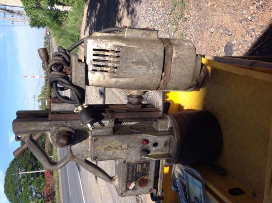 ขายแท่นสว่านแม่เหล็กพร้อมใช้งาน