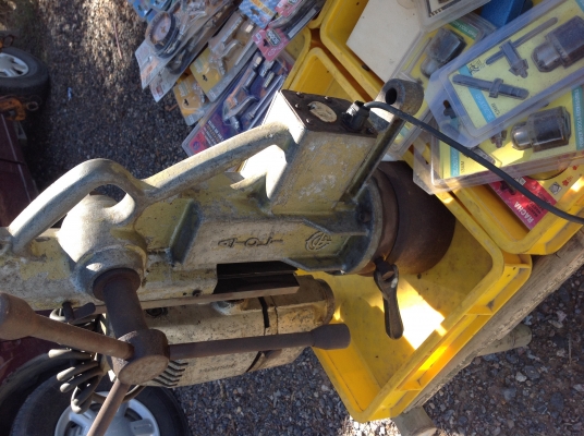 ขายแท่นสว่านแม่เหล็กพร้อมใช้งาน