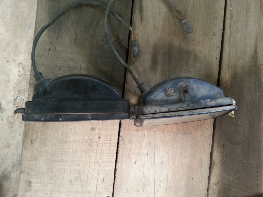 ขายสปอดร์ไร้ bmw e30 e28 แท้