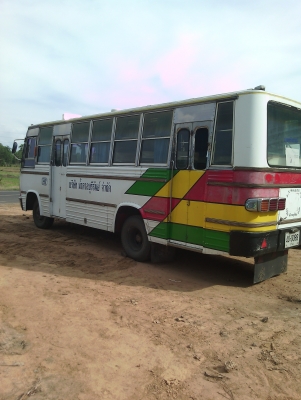 ขายรถบัสฮีโน่km..เครื่องwo4dปั้มลม เบรคทิฟฟี่ พวงมาลัยเพาว์เวอร์ สแตนเลสทั้งคันรถประมูลมาจากโรงน้ำตาล เอกสาระร้อมโอนยางดี6เส้น ขายรถบัสฮีโน่km..เครื่องwo4dปั้มลม เบรคทิฟฟี่ พวงมาลัยเพาว์เวอร์ สแตนเลสทั้งคันรถประมูลมาจากโรงน้ำตาล เอกสาระร้อมโอนยางดี6เส้น