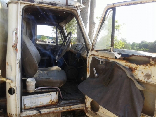 ขาย สิบล้อ หัวยาว รถน้ำ เครื่อง D X 120 ตามสภาพ สนใจสอบถามรายละเอียดได้ที่ 084-9160227 090-3494058