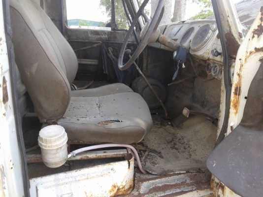 ขาย สิบล้อ หัวยาว รถน้ำ เครื่อง D X 120 ตามสภาพ สนใจสอบถามรายละเอียดได้ที่ 084-9160227 090-3494058