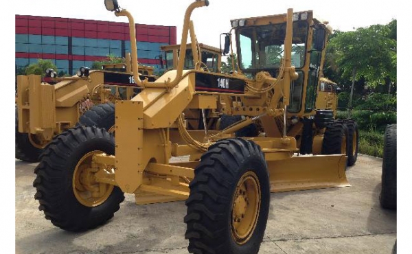 รถเกรดมือสอง CAT 14H สภาพรถเยี่ยม 090-268-2646