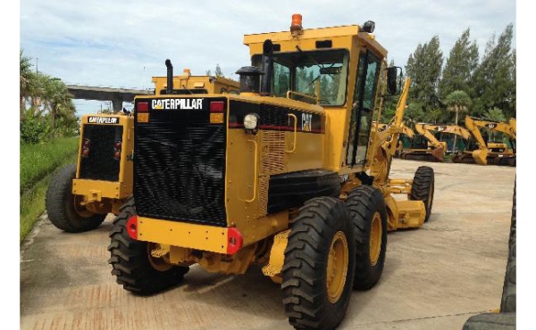 รถเกรดมือสอง CAT 14H สภาพรถเยี่ยม 090-268-2646