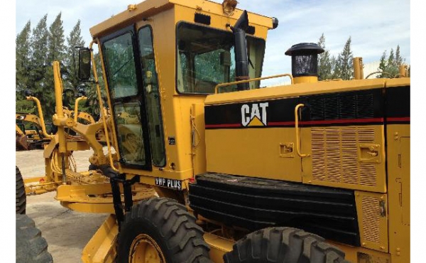 รถเกรดมือสอง CAT 14H สภาพรถเยี่ยม 090-268-2646