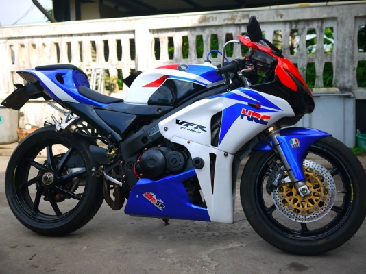 ขายnc30ทะเบียนแท้เเฟร์ลิ่งcbr1000-08ของเเต่งเต็มลำเครื่องสดทำมาหมดเเล้ว ขายnc30ทะเบียนแท้เเฟร์ลิ่งcbr1000-08ของเเต่งเต็มลำเครื่องสดทำมาหมดเเล้ว