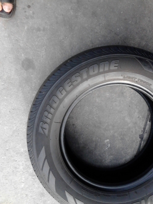 205/70R15  BRIDGESTONE DURAVIS R611 TEL.081-427-3941