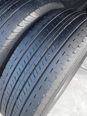 205/70R15  BRIDGESTONE DURAVIS R611 TEL.081-427-3941