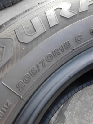 205/70R15  BRIDGESTONE DURAVIS R611 TEL.081-427-3941