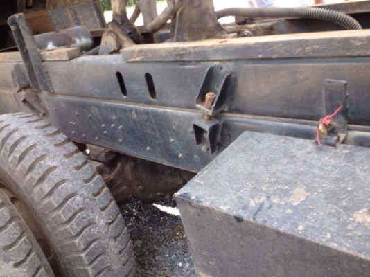 รถอีซูซู 10  ล้อดั้ม 2 เพลา  195 แรงม้า ปี 38  สนใจติดต่อ 081-6079515