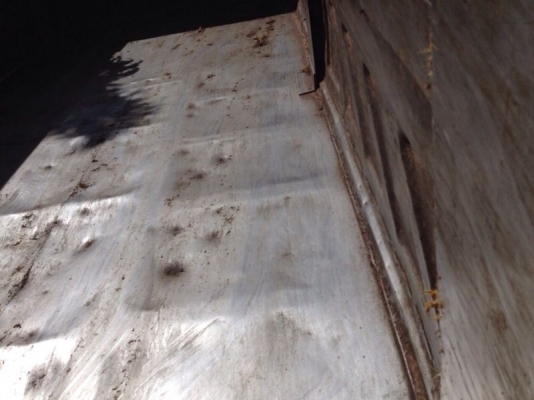 รถอีซูซู 10  ล้อดั้ม 2 เพลา  195 แรงม้า ปี 38  สนใจติดต่อ 081-6079515