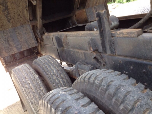 รถอีซูซู 10  ล้อดั้ม 2 เพลา  195 แรงม้า ปี 38  สนใจติดต่อ 081-6079515