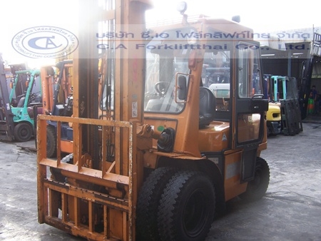 ขายรถ โฟล์คลิฟท์ TCM รุ่น FG40T8
