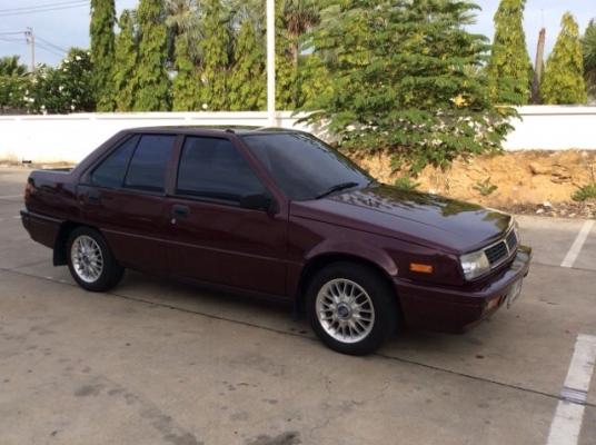 ขายรถมิตซู แชมป์ ปี 94 เครื่องเดิม 1.3 เกียร์ธรรมดา ภายในเบาะหนังสวย ไม่มีขาด พรมสะอาด ไม่มีกลิ่นอับ สีเต็มเงา มีริ้วรอยการใช้งาน แม็กขอบ 14 เครื่องดี เกียร์แน่น รถขับดีครับ ประหยัด ภาษีไม่ขาดต่อ พร้อมใช้ครับ