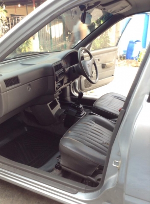 ขายครับ NISAN NV 1.5 หัวฉีด ปี96 รถสวย พวงมาลัยพาวเวอร์ สีสวย เครื่องแห้งๆ ควันไม่มีไหล ห้องเครื่องสวยๆ เกียรดี แอร์หนาว มีหลังคาด้วย มีแอรหลังด้วย มีเบาะอีก ขับทางไกลสบาย ความร้อนไม่มีปัญหา น้ำไม่ดัน ช่วงล่างดีมาก ปล่อยมือขับสบาย เลี้ยวไม่ดัง ภายในสวยๆไม ขายครับ NISAN NV 1.5 หัวฉีด ปี96 รถสวย พวงมาลัยพาวเวอร์ สีสวย เครื่องแห้งๆ ควันไม่มีไหล ห้องเครื่องสวยๆ เกียรดี แอร์หนาว มีหลังคาด้วย มีแอรหลังด้วย มีเบาะอีก ขับทางไกลสบาย ความร้อนไม่มีปัญหา น้ำไม่ดัน ช่วงล่างดีมาก ปล่อยมือขับสบาย เลี้ยวไม่ดัง ภายในสวยๆไม