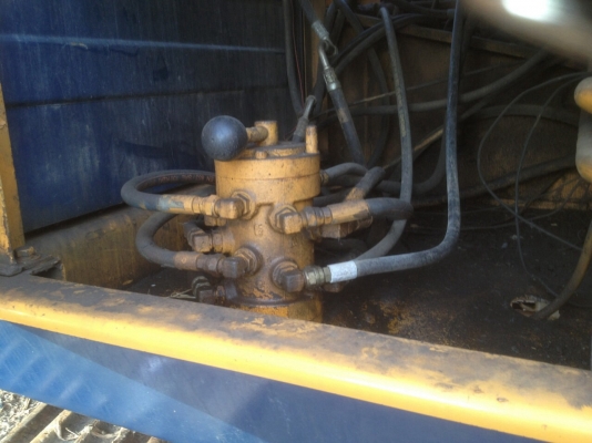 รถขุด KOBELCO SK200 MARK II