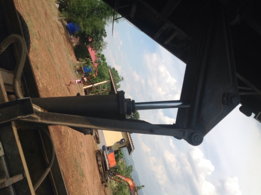 ขายหกล้อดัมพ์ Nissan เครื่อง Isuzu 6 สูบ 120 แรง ดัมพ์เกษตร ช่วงล่าง nissan แอร์พร้อม ขายหกล้อดัมพ์ Nissan เครื่อง Isuzu 6 สูบ 120 แรง ดัมพ์เกษตร ช่วงล่าง nissan แอร์พร้อม