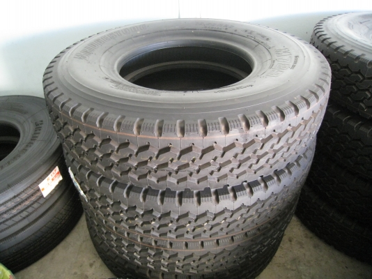 ขายยางใหม่  เรเดียล บริดสโตน M789 ขนาด 10.00R20 ราคาถูกครับ