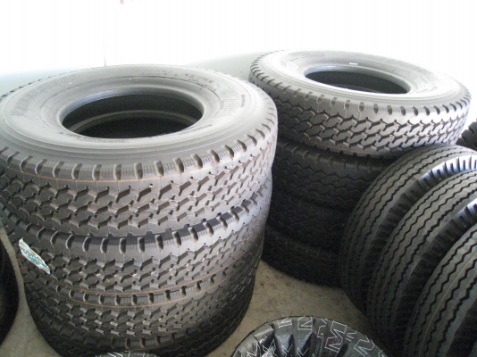 ขายยางใหม่  เรเดียล บริดสโตน M789 ขนาด 10.00R20 ราคาถูกครับ