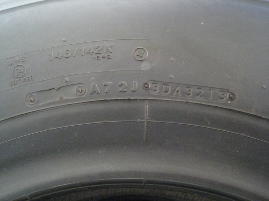 ขายยางใหม่  เรเดียล บริดสโตน M789 ขนาด 10.00R20 ราคาถูกครับ