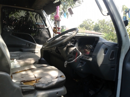 ต้องการขาย รถ 6 ล้อ / MITSU  ยูโรทู 115 โบอินเตอร์ ( ลดราคาครับเหลือ 495000 บาทครับ )