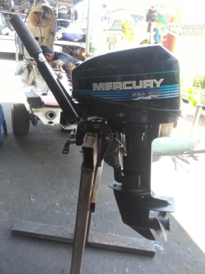 ขายเครื่อง mercury seapro 10แรง กิ๊กๆ