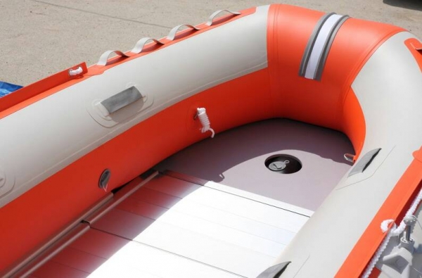 ขายเรือยางกู้ภัย เกาหลีแท้ TADPOLE ขนาด 3.3 เมตร หนา 1.2 มิล ขาย28000- 35000 ของใหม่ครับ