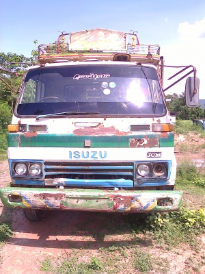 ขาย ISUZU JCM เครื่องดี คัซซีสวย 6 เกีร์ย