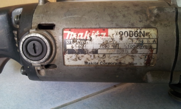 เครื่องเจียร์ makita รุ่น 9006N ใช้ใบขนาด 6นิ้ว สภาพพร้อมใช้งานครับ เครื่องเจียร์ makita รุ่น 9006N ใช้ใบขนาด 6นิ้ว สภาพพร้อมใช้งานครับ