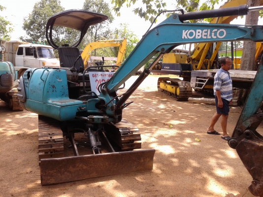 ขายแบคโฮ KOBELCO รุ่น SK025-2