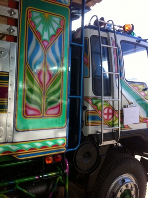 Fm1mเครื่องpo9hino320แรงม้ารถสวยพร้อมใช้กะบะมิเนียมเกียธรรมดามีรบบลากพ่วง Fm1mเครื่องpo9hino320แรงม้ารถสวยพร้อมใช้กะบะมิเนียมเกียธรรมดามีรบบลากพ่วง