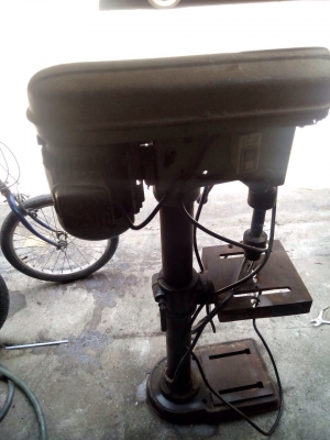 ขาย สว่านแท่นตัวใหญ่ ราคา 4,500