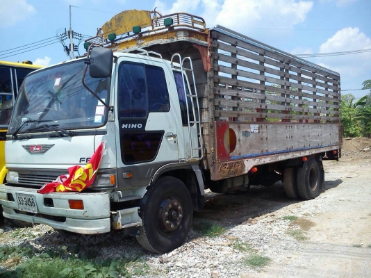Hino 6ล้อ195แรง ยาว 6 ม.ปี45