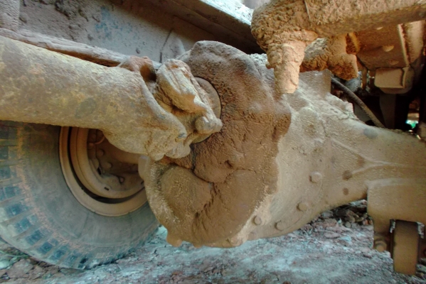 ขายด่วนรถเทนเลอร์ขึ้นแบคโฮ200ได้หัว2หัวหลงตาเหลี่ยม