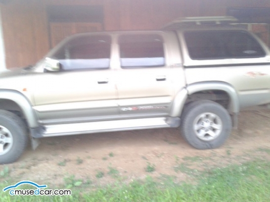 ขาย toyota hilux d4d 3.0 g 4 ประตู ปี 46