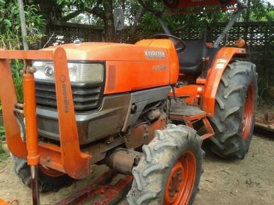 ขายรถไถ KUBOTA L4508 พร้อมดันหน้าช้าง (ผ่อนได้ โทคุยกัน)