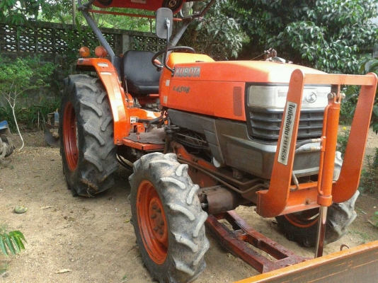 ขายรถไถ KUBOTA L4508 พร้อมดันหน้าช้าง (ผ่อนได้ โทคุยกัน)